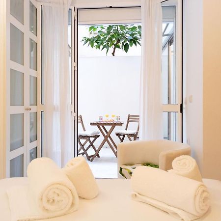Apartmán Goles Courtyard With Parking By Valcambre Sevilla Exteriér fotografie