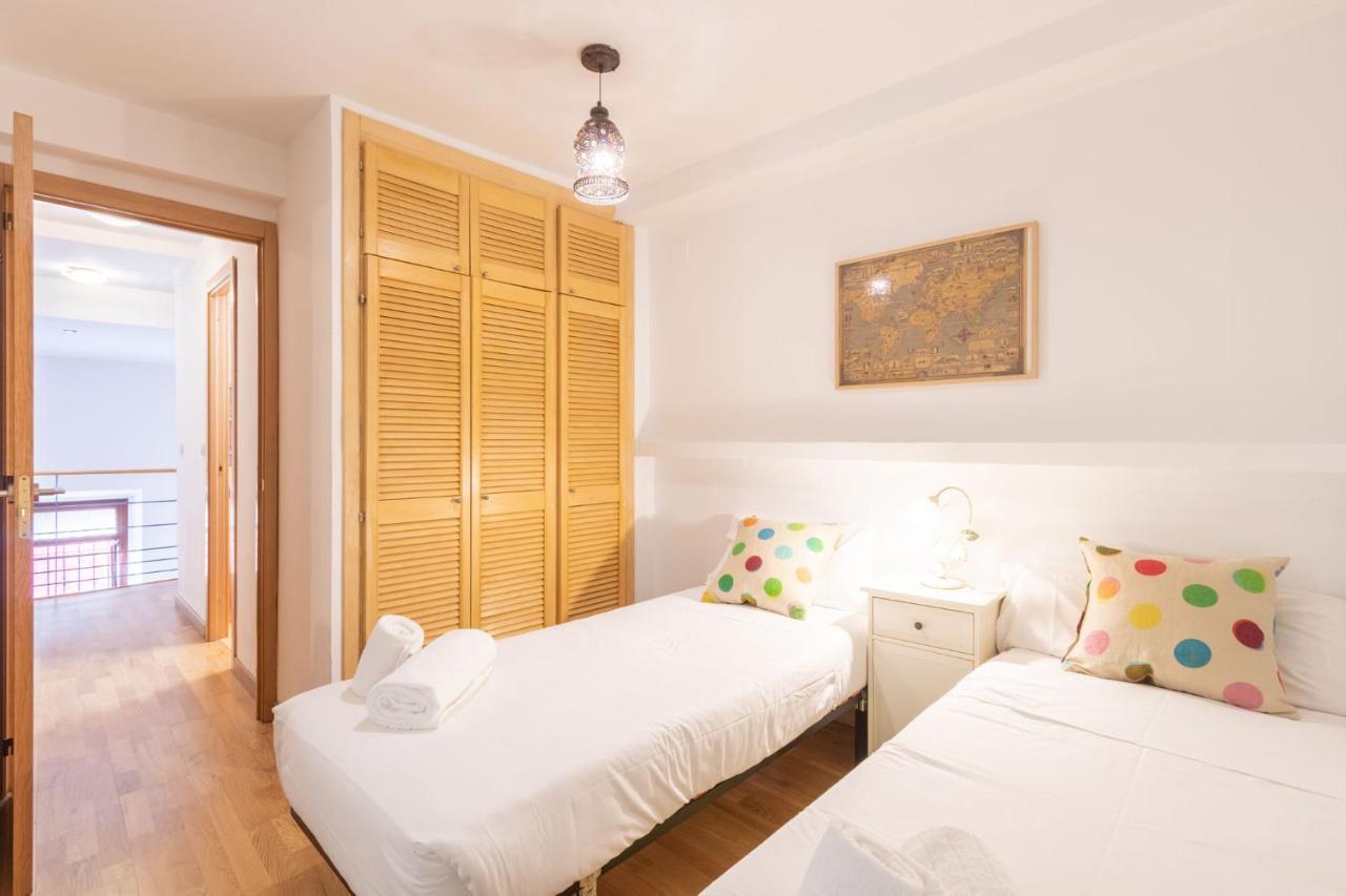 Apartmán Goles Courtyard With Parking By Valcambre Sevilla Exteriér fotografie