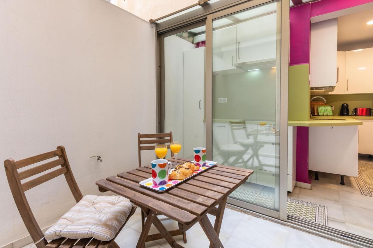 Apartmán Goles Courtyard With Parking By Valcambre Sevilla Exteriér fotografie