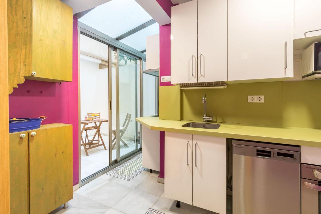Apartmán Goles Courtyard With Parking By Valcambre Sevilla Exteriér fotografie