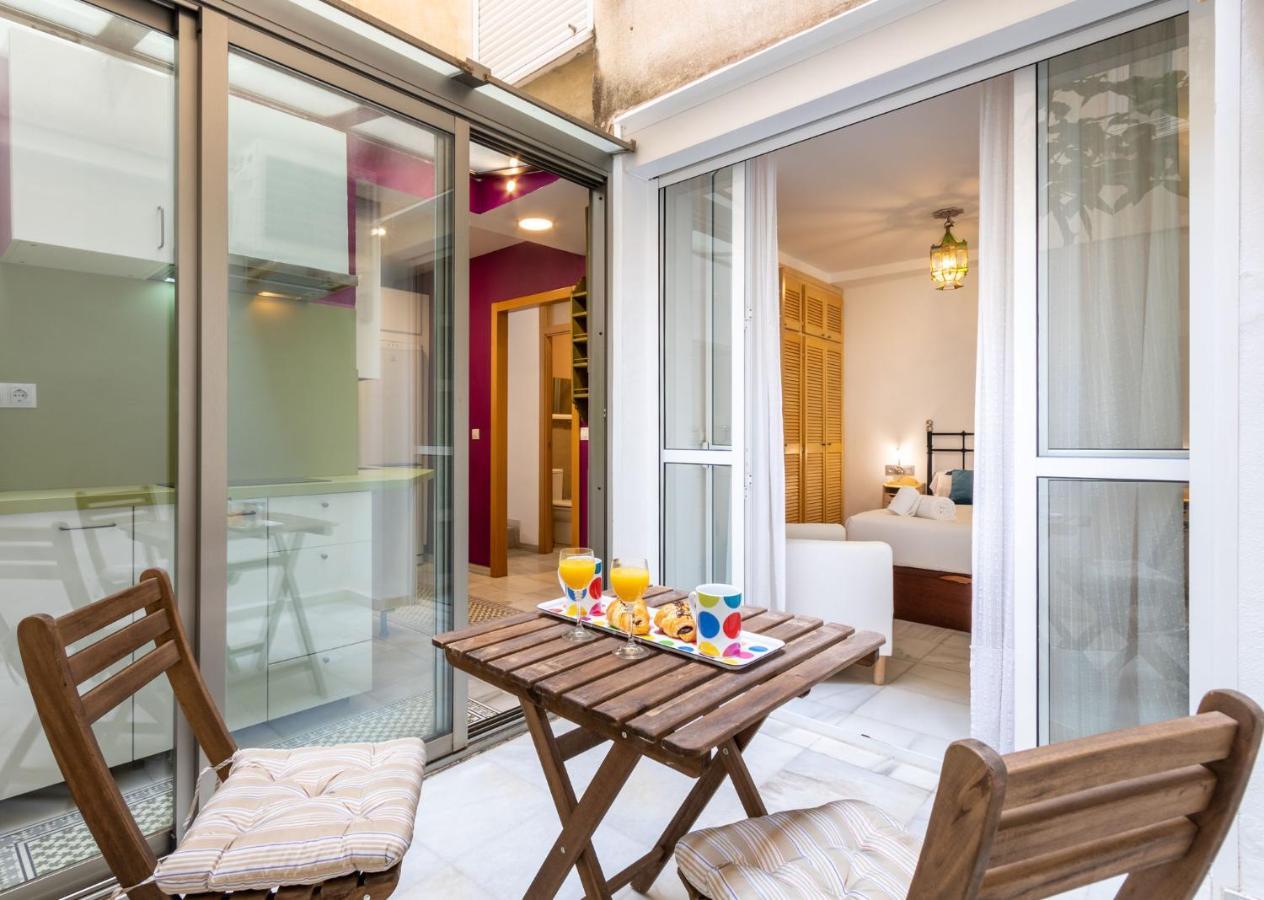 Apartmán Goles Courtyard With Parking By Valcambre Sevilla Exteriér fotografie