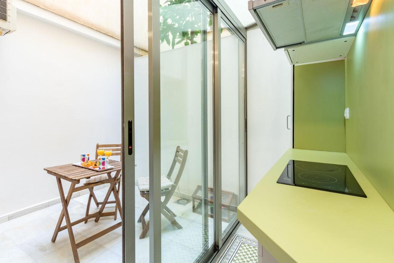 Apartmán Goles Courtyard With Parking By Valcambre Sevilla Exteriér fotografie